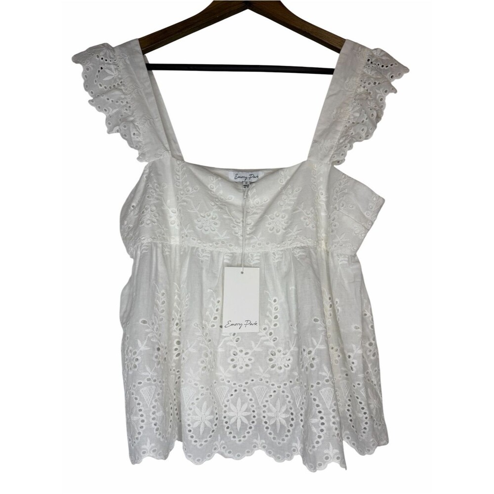 NWT Emory Park Bailee Eyelet Embroidered Ruffle Sleeve Top size Medium White